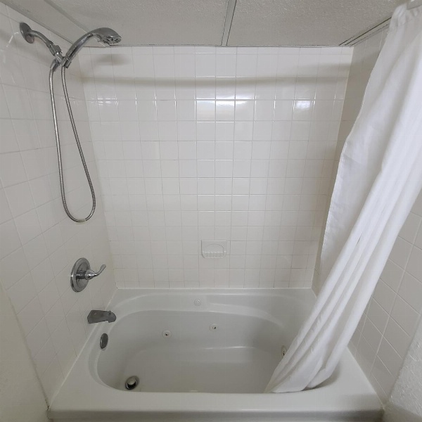 Town Inn image 30